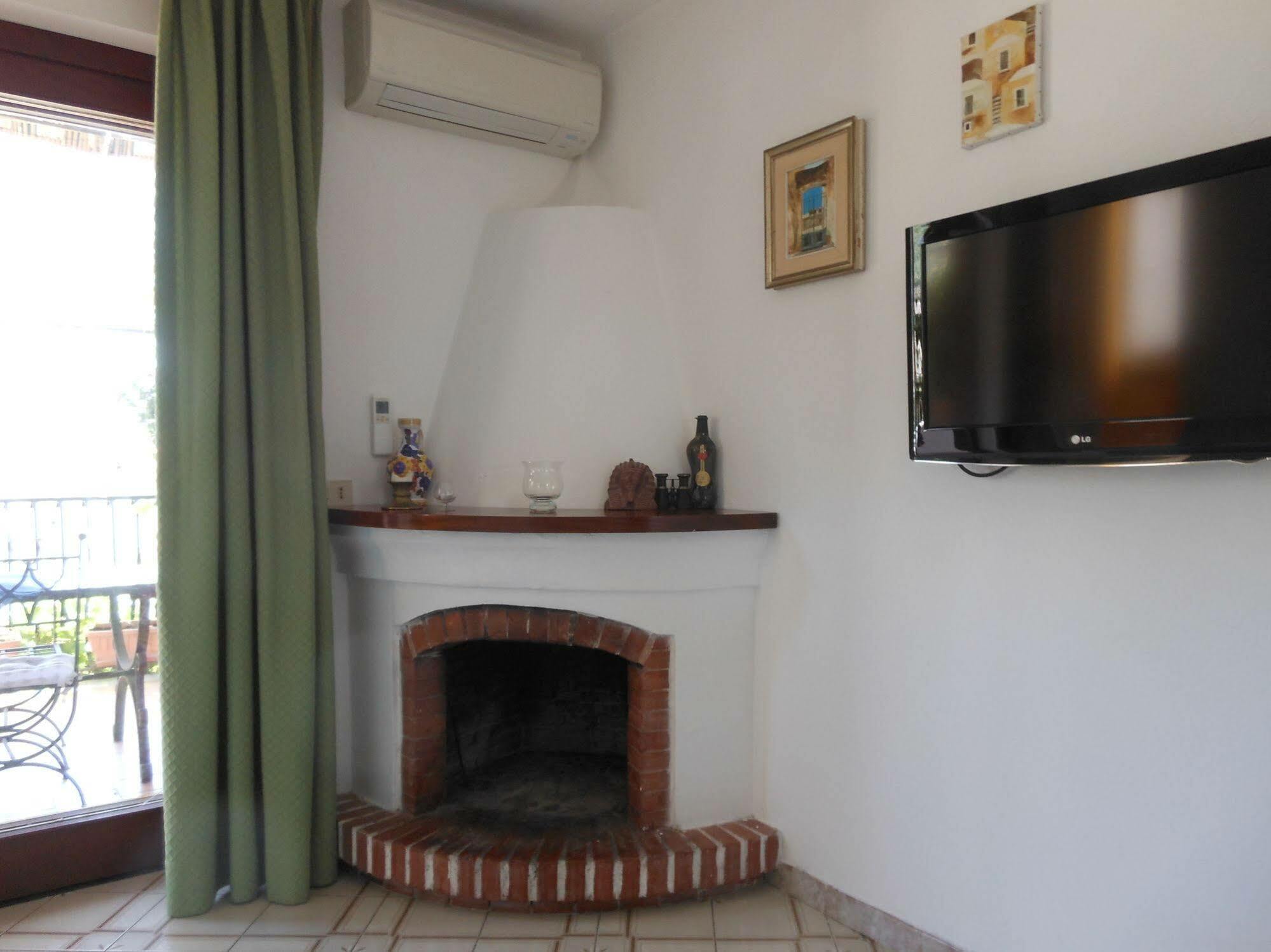 B&B Le Ninfee Di פוזיטנו מראה חיצוני תמונה